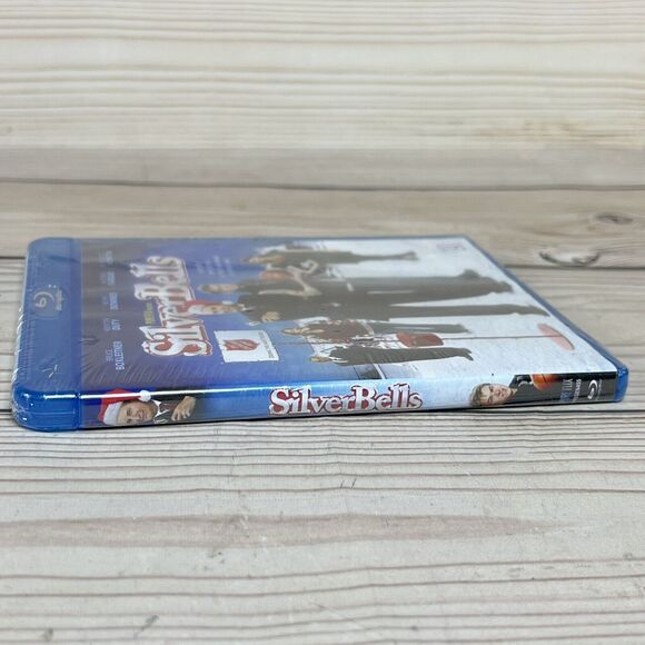 Silver Bells (Blu-ray, 2013) Christmas Holiday Movie Dove Family Approved OOP - Picture 6 of 6